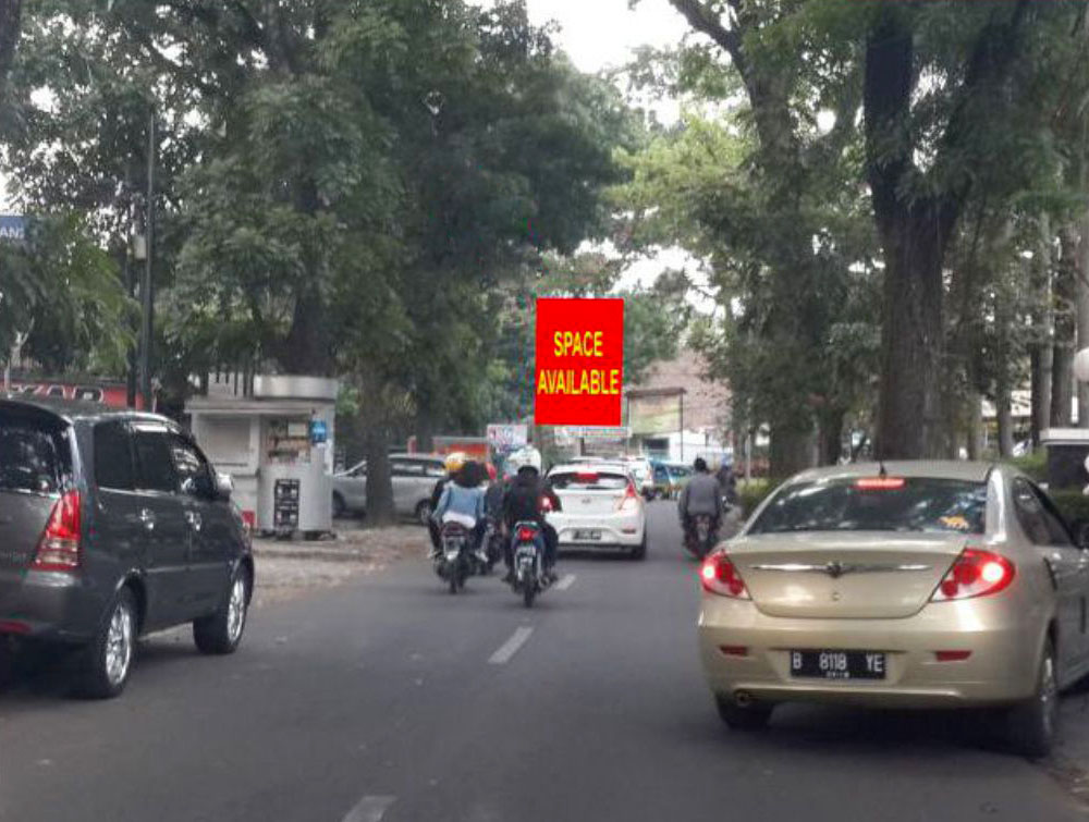 01 - Billboard, 4x6, 1muka - Jl. Taman Sari (seberang Hotel Sawunggaling) Bandung1