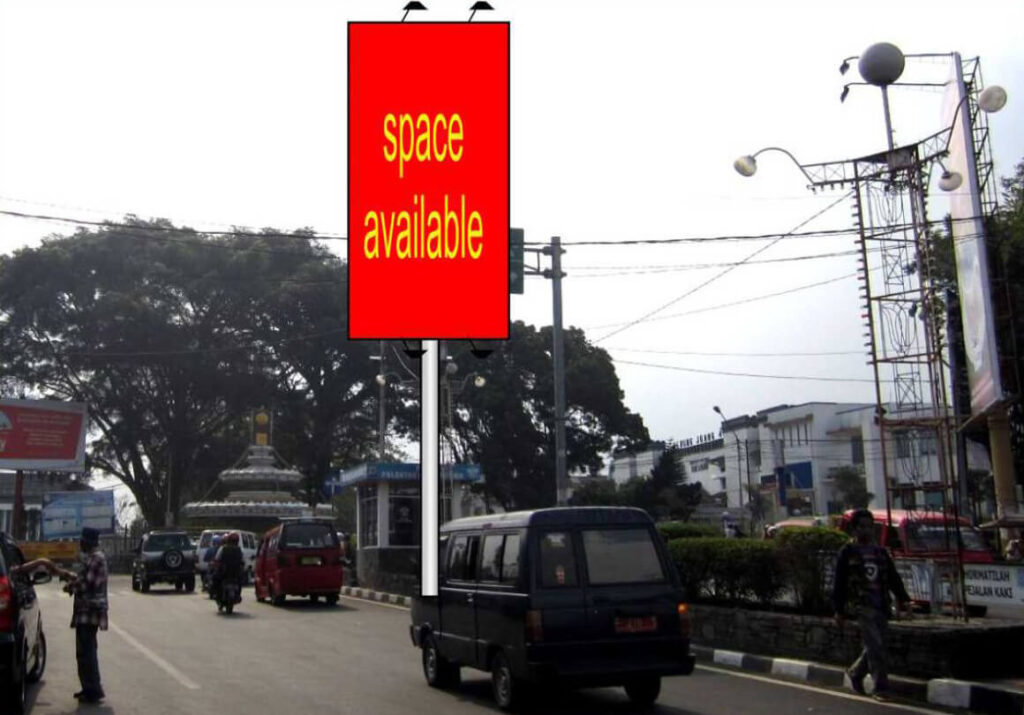02 billboard, 4x8, 2muka, ver - Jl. RE. Martadinata (median jalan) Kota Sukabumi